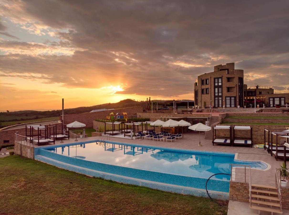 Hotel Soli Invicto Elenovo  Esterno foto